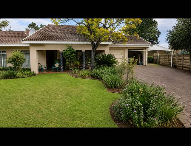 3 BEDROOM HOUSE FOR SALE IN THREE RIVERS EAST